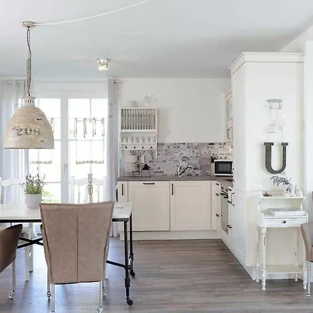 Casa vacanze Nausikaa's- Fleur De Lis Groß Schwansee